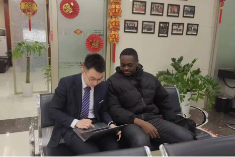 20240313提升老年人和外籍來華人士支付便利,工行河南省分行多措并舉出實招_23503540