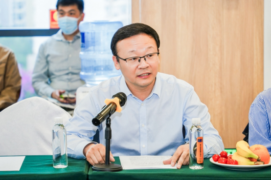 直播助農(nóng)涌現(xiàn)幾十種新職業(yè),成為帶動就業(yè)創(chuàng)業(yè)的重要載體795