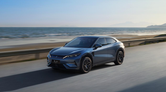 【新聞主稿】增配不加價！2025款宋L EV 18.98萬元起1901