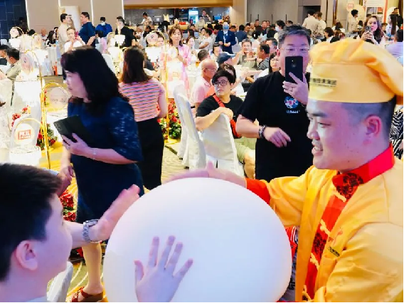 1_2_中馬建交50周年!豫菜旋風席卷馬來西亞(改)1313