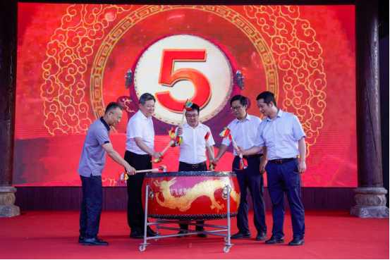 （終稿）打通金融教育最后一公里！中國人壽核心駐豫單位走進登封袁橋古村488
