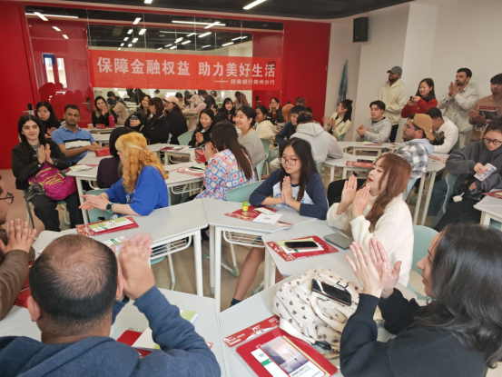 1_1_保障金融權益 助力美好生活 315招商銀行鄭州分行進校園主題活動1492