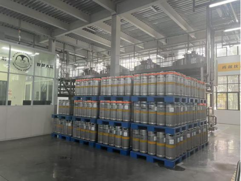 失眠企鵝再投3萬支不銹鋼桶,硬核托舉300+門店501