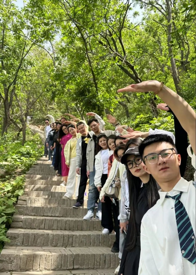 奔赴山野,向幸福出發!阿五人的度假旅游有多快樂954